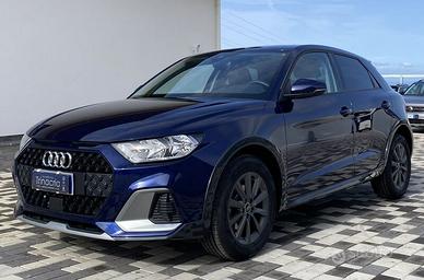 Audi A1 allstreet Identity Black 1.0 TSI 110C...