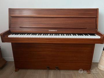 Pianoforte verticale