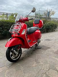 Vespa GTS 300 ie 