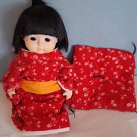 Bambola giapponese vintage