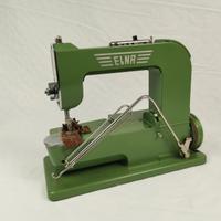 Macchina da cucire vintage