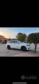 Grand cherokee srt 6.4 v8
