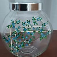 Contenitore in vetro con coperchio