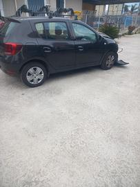 DACIA SANDERO SINISTRATA INCIDENTATA 