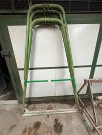 Cavalletto montacarico