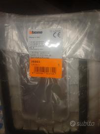 Cover universale Biticino 