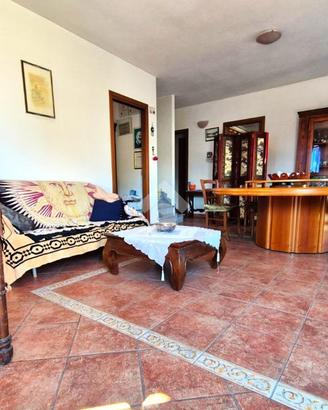 PORZIONE DI BIFAMILIARE A SANT'ANTIOCO