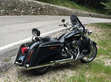 Harley-Davidson Road King CVO 110anniversario