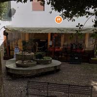 Struttura in alluminio con tenda in pvc