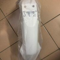 Parafango anteriore origianle husvarna FC