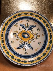 Piatto antico LA.TRINIDAD.