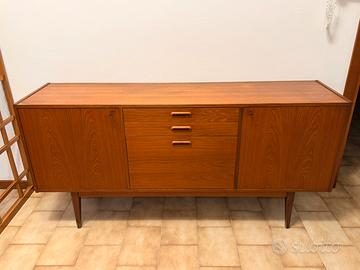 Mobile scandinavo anni ‘60