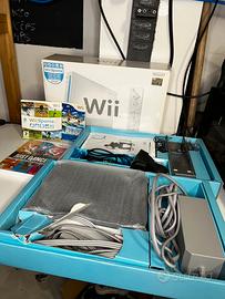 Wii Sports & Sports Resort Bundle