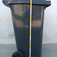 Bidone con ruote   240 litri 