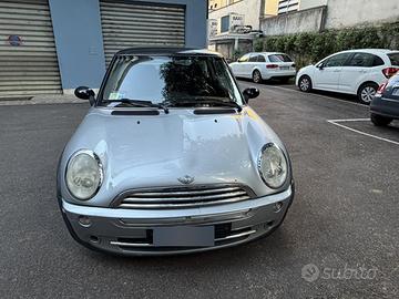 mini Cooper 2005