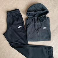 Tuta Nike taglia S