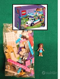 Lego Friends Puppy Parade 41301 con minifigure