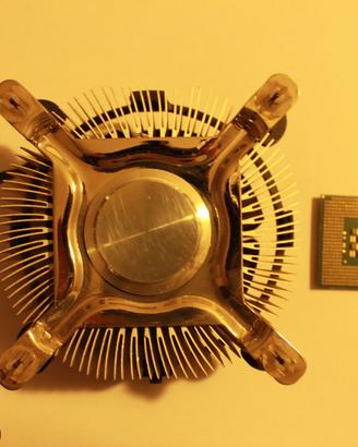 Processore Pentium 4 2.8 GHz/512/400 Socket 4