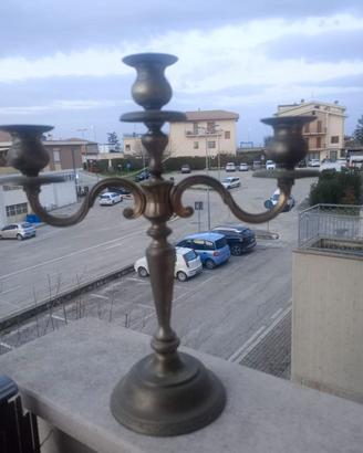 Candelabro liturgico per tre candele