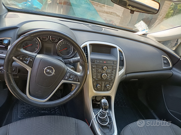 Opel Astra gpl 2013