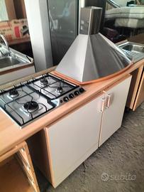 cucina lineare 270 più colonna con il forno 