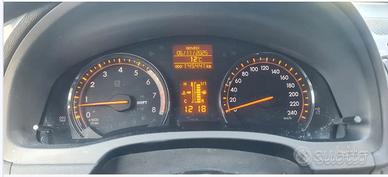Toyota Avensis 1.8 Executive – 05/2010 – 150.000 