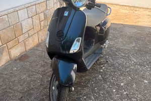 Vespa 50
