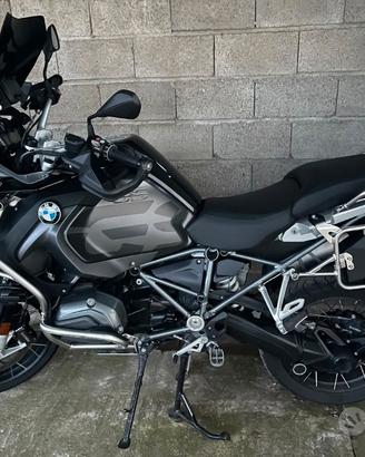 BMW GS 1200 ADVENTURE TRIPLE-BLACK