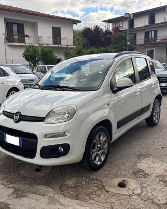 Fiat Panda 0.9 TwinAir Turbo Natural Power Lounge