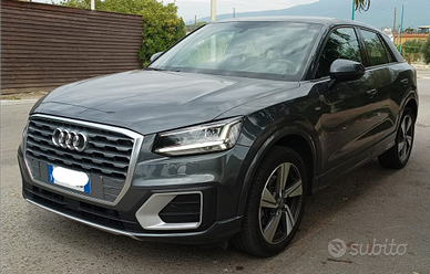 Audi Q2 S-line S-tronic