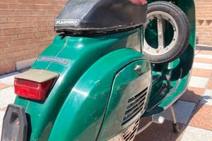 Vespa 50