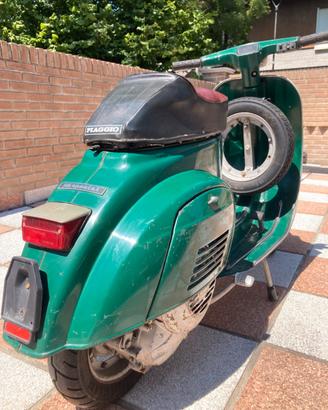 Vespa 50