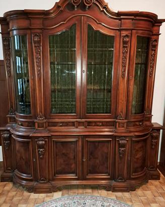 Credenza e tavolino 