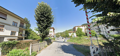 Quadrilocale con tre balconi a Firenze