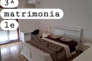 Stanza matrimoniale uso singola