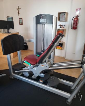Leg press orizzontale lifefitness