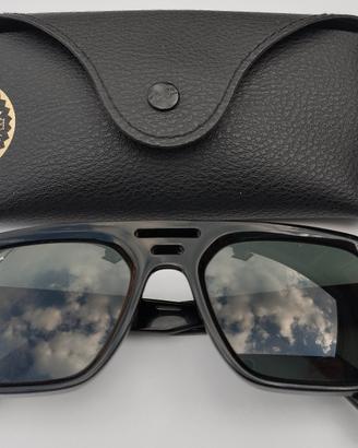Ray-Ban Corrigan RB4397 nero
