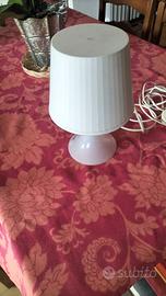 lampada con interruttore a terra