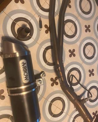 Scarico Arrow TMAX con collettore omologato