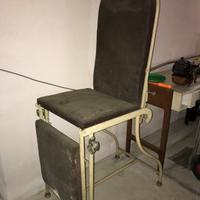 Poltrona lettino dottore antica