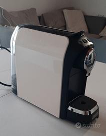 Macchina per caffè espresso Bialetti.
