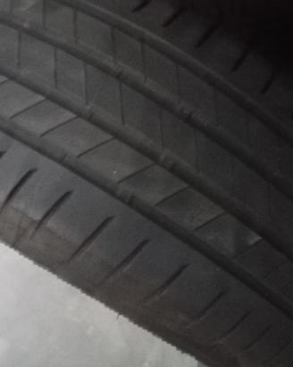 4 bridgestone 225/55r 18 98v