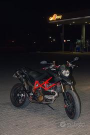 Ducati hypermotard 1100s