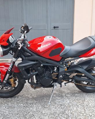 Triumph street triple 675 R