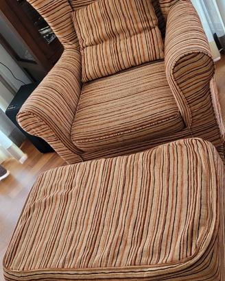 Poltrona + pouf