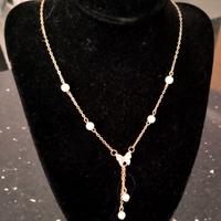 Collana di perle e ciondolo Farfalla 