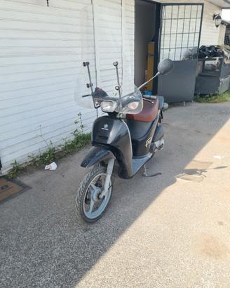 piaggio free 50