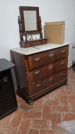 cassettoni/como' e comodini antichi