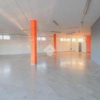 NEGOZIO A TORBOLE CASAGLIA