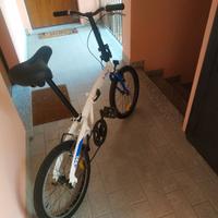 Bicicletta pieghevole piccola